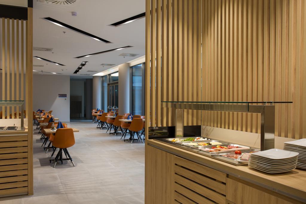 Akeah Verdi Budapest Exterior foto