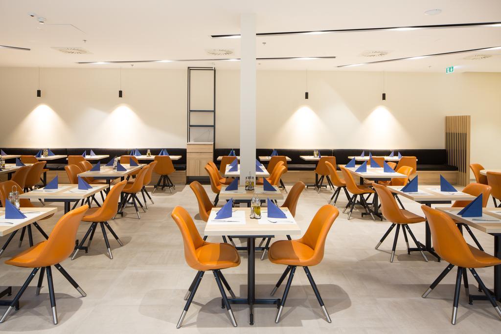 Akeah Verdi Budapest Exterior foto