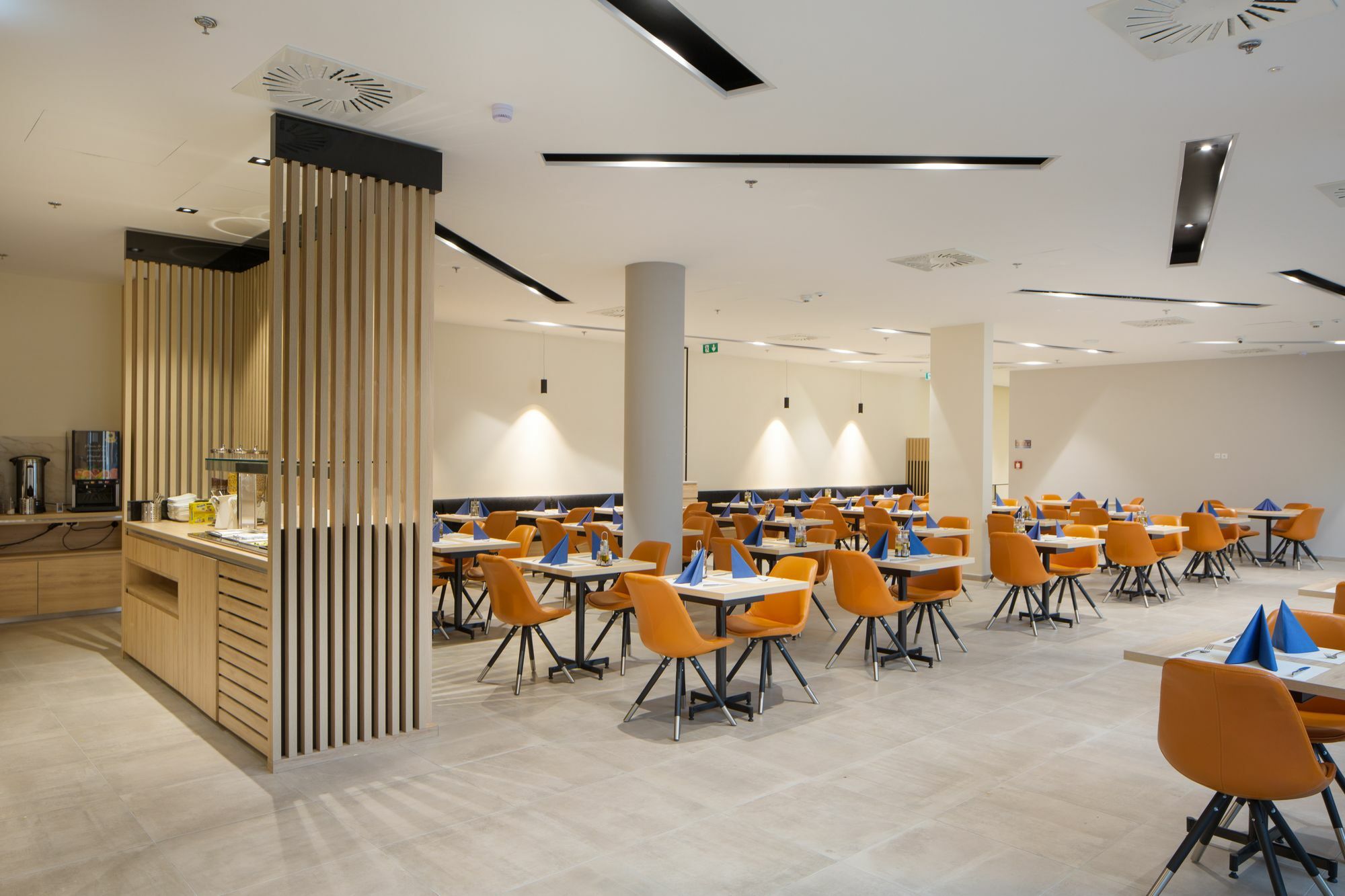 Akeah Verdi Budapest Exterior foto